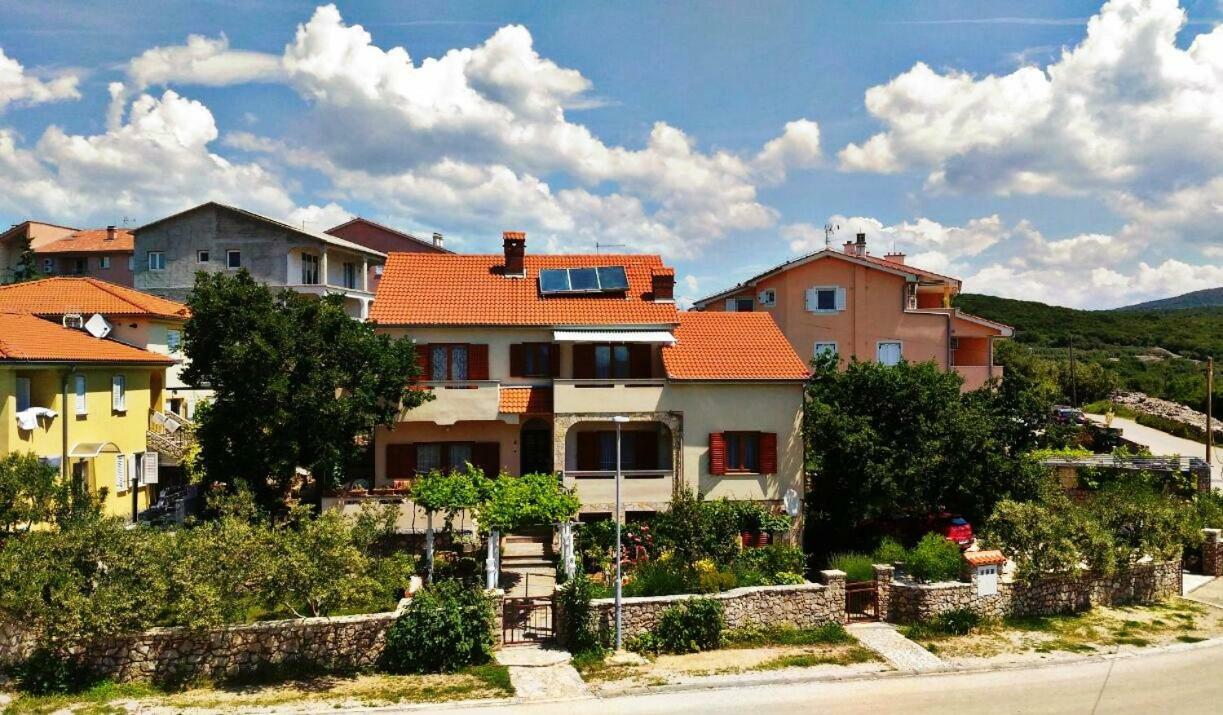 Apartments Nice View Krk Town Kültér fotó